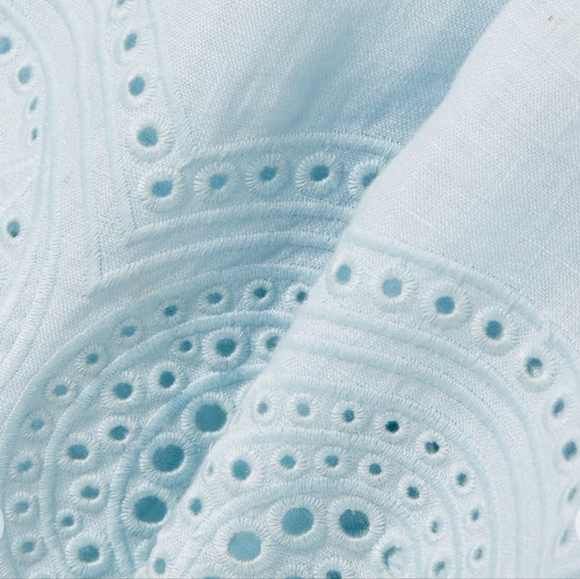 A.L.C.Milos belted broderie anglaise linen shorts - Picture 3 of 10